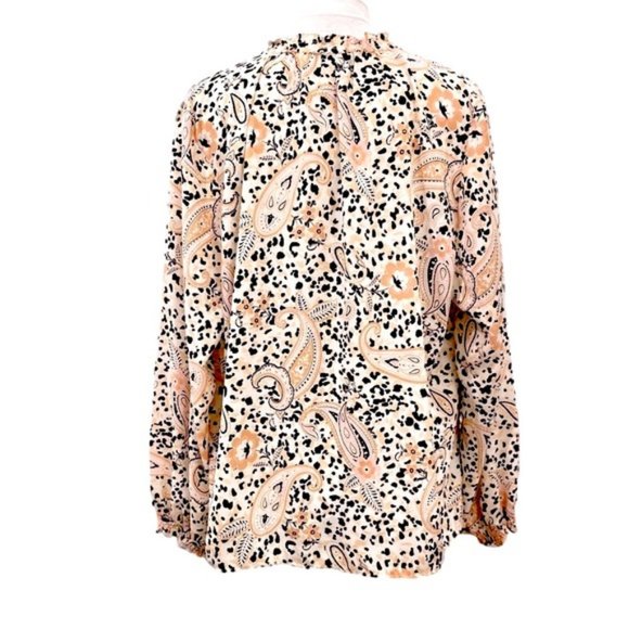 Nanette Lepore crepe chiffon boho animal print paisley peasant top. Size 1X - Picture 5 of 8